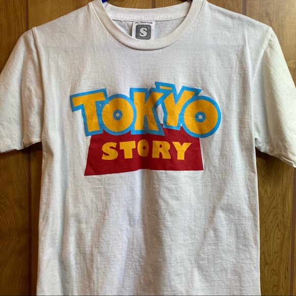 Tokyo Story Tee Shirt Unisex size Small 100% cotton - Picture 2 of 5